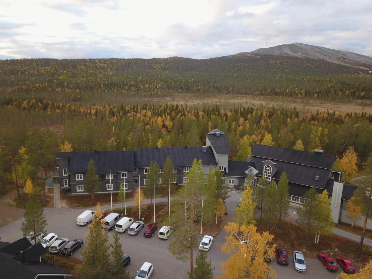 Hotel Yllaesrinne Ylläsjärvi Kültér fotó